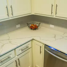 Bild von Accent Tile & Stone