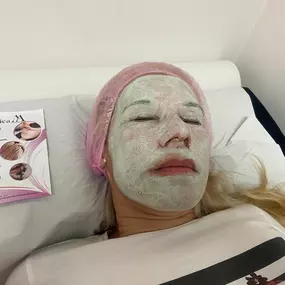 LIMPIEZA-FACIAL-ALCOBENDAS.jpg