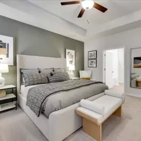 Spacious Primary Suites at Mallory Pointe