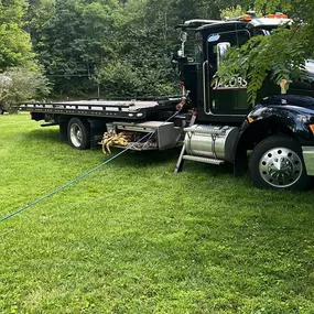 Bild von Jacob's Towing, Automotive Repair & Locksmith
