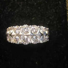 Bild von Robertson & Bach Fine Jewelers