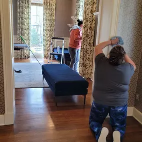 Bild von Cleaning Solutions & Remodeling Services