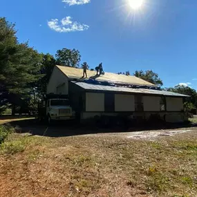 Bild von Over The Top Home Maintenance LLC