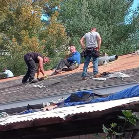 Bild von Over The Top Home Maintenance LLC