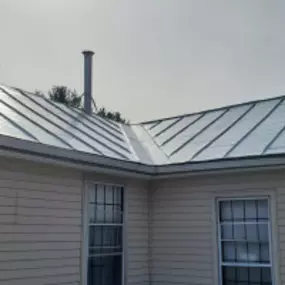 Bild von Herrings Roofing And Painting