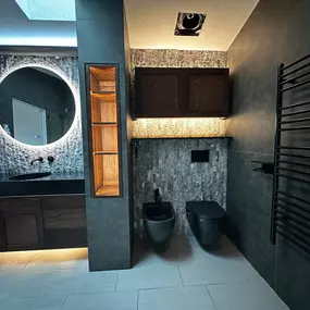 Bild von Two Veterans Tile