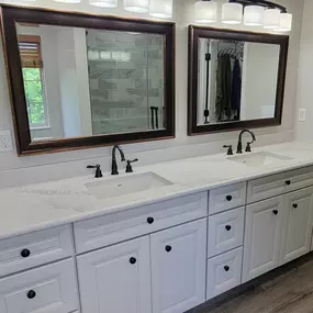 Bild von Home Again Renovations