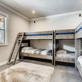 Bild von Basements and Decks R Us