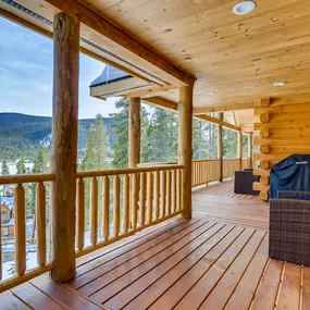 Bild von Basements and Decks R Us
