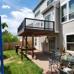 Bild von Basements and Decks R Us