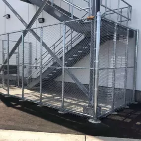 Bild von Mile High Fence
