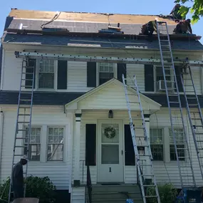 Bild von New Roofing & Siding