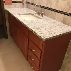 Bild von New England Construction & Home Improvement LLC