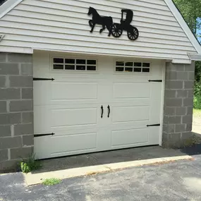 Bild von Snowbird Garage Doors