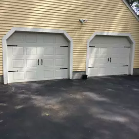 Bild von Snowbird Garage Doors