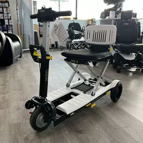 Pride folding scooter