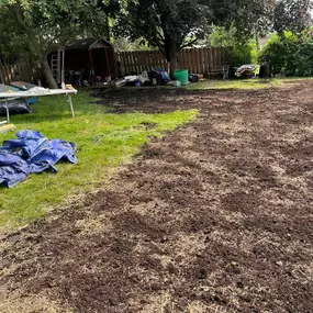 Bild von White Landscaping Services