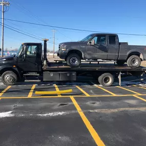 Bild von V & V Automotive and Towing