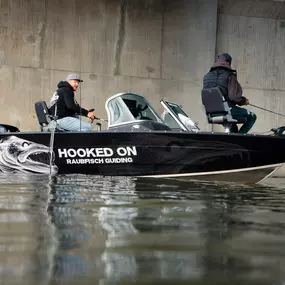 HOOKED ON Raubfisch-Guiding