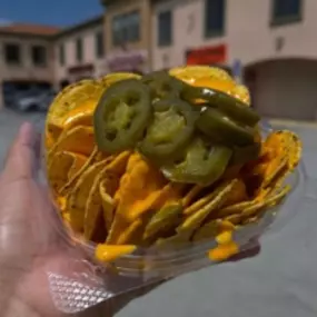 La Michoacana Ricas Nieves - Nachos con queso