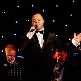 Bild von Tom Huttlestone Music