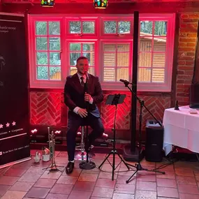 Bild von Tom Huttlestone Music