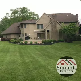 Bild von Summit Exteriors - Roofing Rochester NY