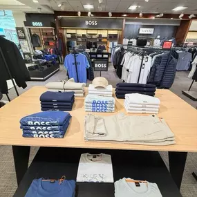 Bild von Boss Shop - Macy's Shop - Crabtree