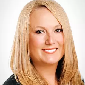 Katy Ford Headshot