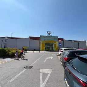 Bild von CoinFlip Bitcoin ATM - Mondovicino Shopping Center & Retail Park (Centro Commerciale)