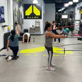 Experience the difference of Small Group Personal Training at Alloy North Naperville! 

Our small group sessions combine the energy of working out with others and the individual attention you’d expect from a personal trainer.

With no more than six members per session, you’ll get customized workouts designed for your goals, fitness level, and any injuries or limitations. Our certified personal trainers coach you through every movement to help you build strength, lose weight, and stay motivated.
