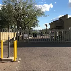 Secure, electronically controlled gate at River Crossing Storage & RV in Goodyear, AZ, providing safe and easy 7-day-a-week access.