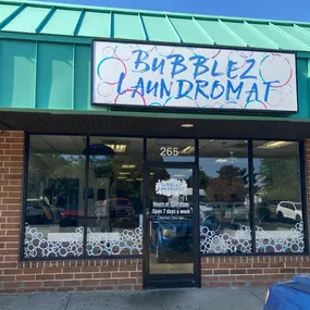 Bild von CoinFlip Bitcoin ATM - Bubblez Laundromat (Carol Stream)