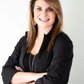 Nikole Dickerson, Surgical Technologist