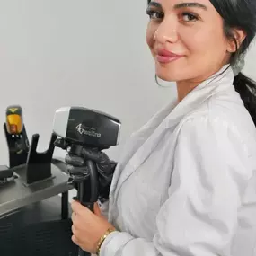 Bild von Health and Beauty dauerhafte Haarentfernung mit einem med. Hochleistungs -Dioden Laser