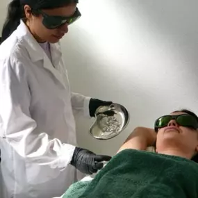 Bild von Health and Beauty dauerhafte Haarentfernung mit einem med. Hochleistungs -Dioden Laser
