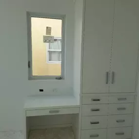 C&J Custom Furniture - Custom Cabinet Construction