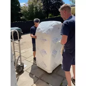 Bild von Clarks of Amersham | Removals Company | House Clearance services | Safe Storage