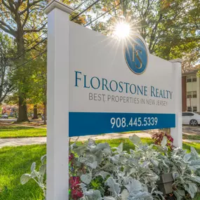 Bild von FloroStone Realty Inc.