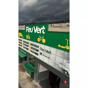 Bild von Feu Vert Sant Boi