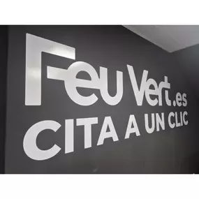 Bild von Feu Vert Sant Boi