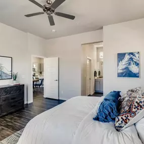 Master bedroom - Avilla Eastlake