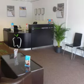 Bild von Pioneer Denture Clinic & Home Visit Service
