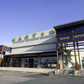 Bild von Martin's: Wine, Liquor, Beer & Deli - Metairie