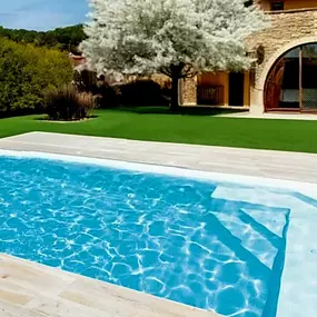 Bild von L'AS DE LA PISCINE