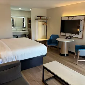 King Guest Room