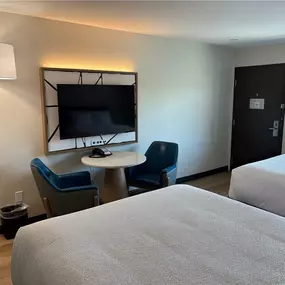 Double Queen Guest Room