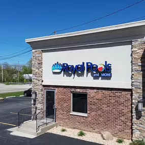 Bild von Royal Pools G2 Landscaping