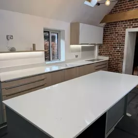 Bild von Aviva Stone South East Ltd