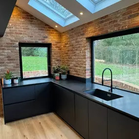 Bild von Aviva Stone South East Ltd